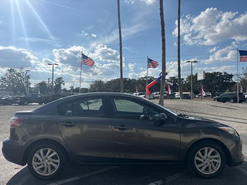 Used 2012 MAZDA MAZDA3 i Touring image 6