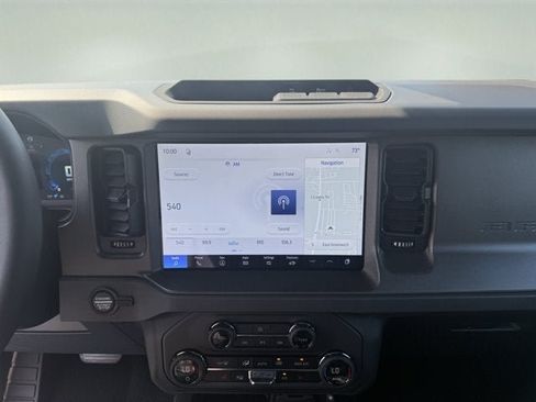 New 2026 Ford Bronco Big Bend AWD/4WD image 15
