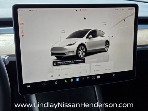 Used 2022 Tesla Model Y Long Range AWD/4WD image 26