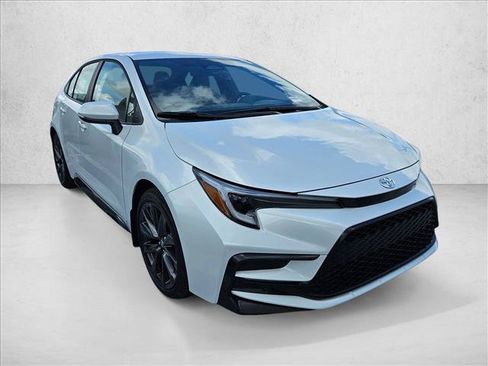 New 2026 Toyota Corolla SE FWD image 5