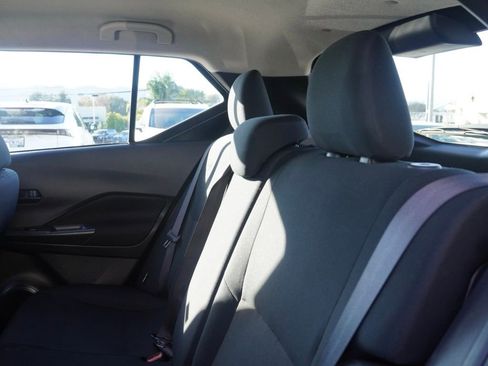 Used 2024 Nissan Kicks S image 19