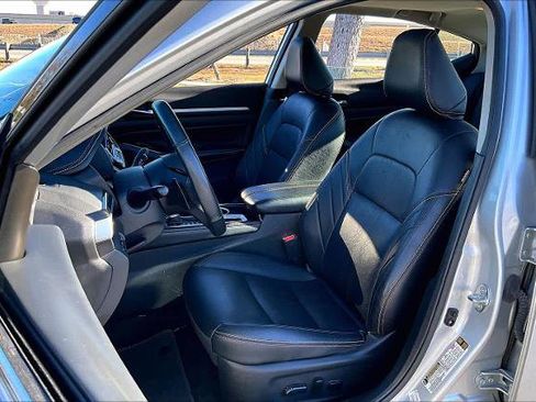 Certified 2024 Nissan Altima 2.5 SR w/ SR Premium Package image 8