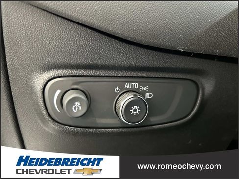 Certified 2024 Chevrolet Equinox LT w/ LPO, Floor Liner Package image 29