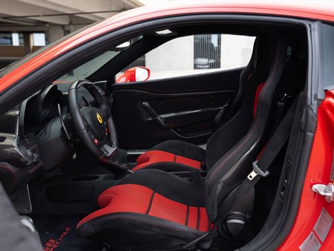 Used 2014 Ferrari 458 Speciale Coupe RWD image 46
