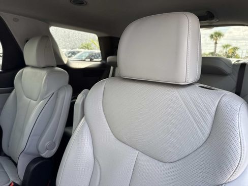 Used 2023 Hyundai Palisade SEL AWD/4WD image 14