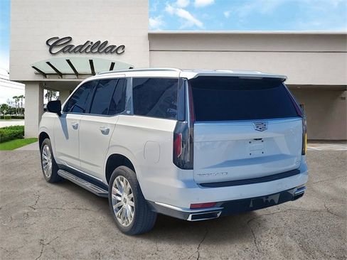 Certified 2021 Cadillac Escalade Premium Luxury image 3