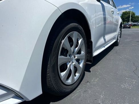 New 2026 Toyota Corolla LE FWD image 9