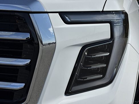New 2026 GMC Yukon XL Elevation w/ Elevation Premium Package AWD/4WD image 6