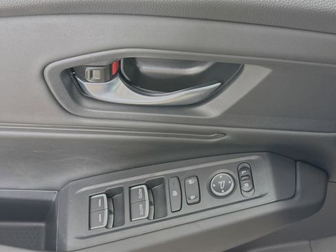 New 2025 Honda Accord SE image 19