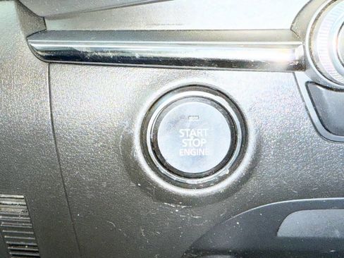 Used 2019 MAZDA MAZDA3 AWD Hatchback w/ Preferred Pkg image 27