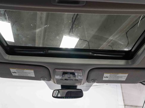 Certified 2020 Toyota Sienna XLE w/ XLE Navigation Package FWD image 16