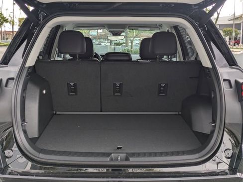 New 2026 GMC Terrain Denali w/ LPO, Black Badging Package AWD/4WD image 14