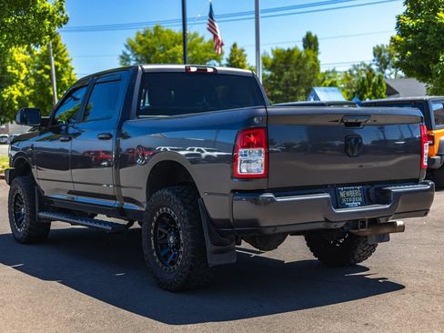 Used 2021 RAM 3500 Big Horn w/ Night Edition AWD/4WD image 12