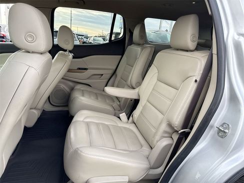 Used 2019 GMC Acadia Denali w/ Technology Package image 23