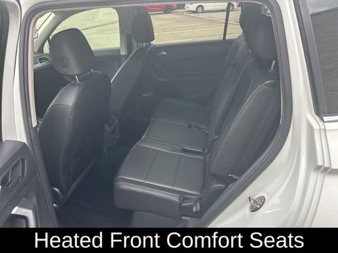 Used 2020 Volkswagen Tiguan SE FWD image 15
