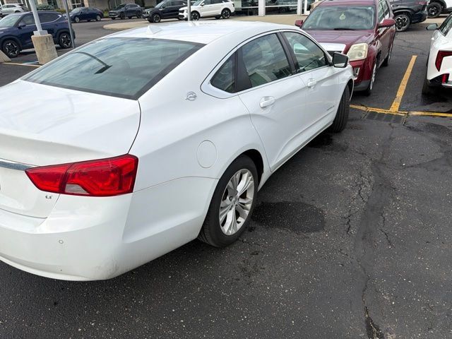 Used 2014 Chevrolet Impala LT w/ Convenience Package FWD image 2