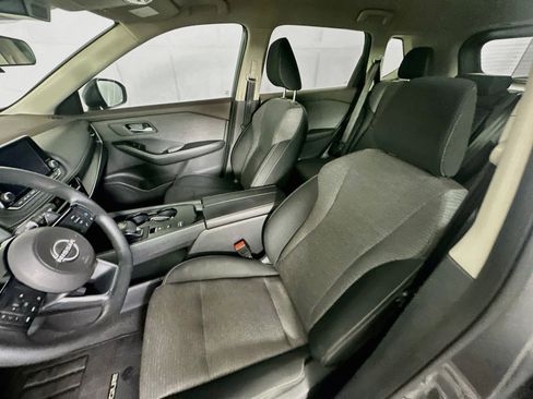 Used 2023 Nissan Rogue SV FWD image 13