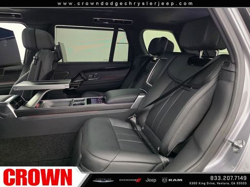 Used 2024 Land Rover Range Rover SV AWD/4WD image 22