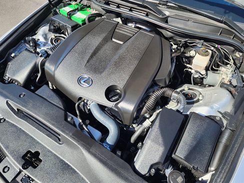 Used 2014 Lexus IS 250 AWD w/ Luxury Package w/Gray Wood image 9