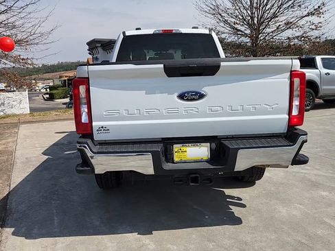 Used 2023 Ford F250 XLT image 9