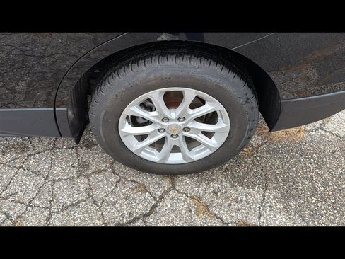 Used 2019 Chevrolet Equinox LT w/ Driver Convenience Package image 26