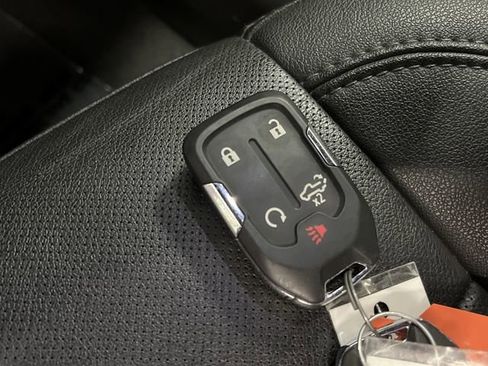 Used 2021 Chevrolet Silverado 1500 LTZ w/ LTZ Premium Package image 30