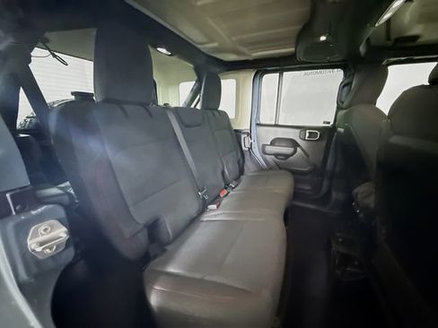 New 2026 Jeep Wrangler Unlimited Rubicon AWD/4WD image 25