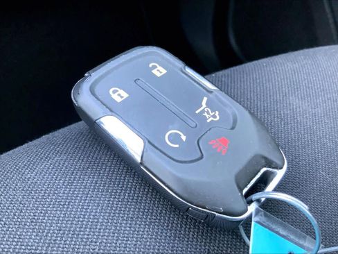 Used 2021 GMC Terrain SLE w/ Driver Convenience Package image 14