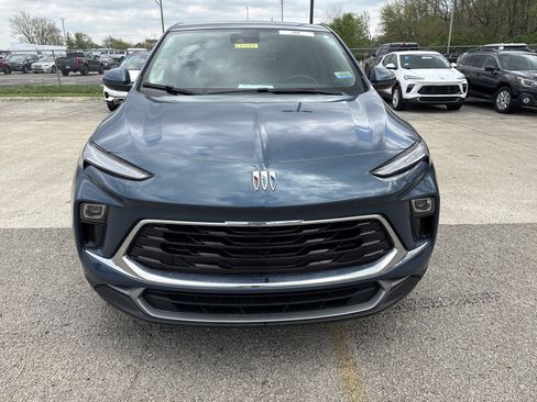 Used 2024 Buick Encore GX Preferred image 2