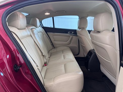 Used 2013 Lincoln MKS FWD image 11