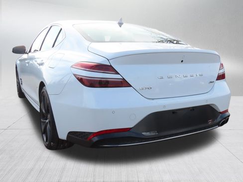 Used 2023 Genesis G70 2.0T w/ Sport Prestige Package image 5