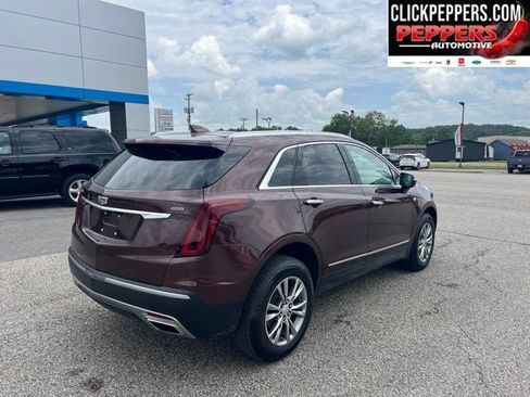 Used 2022 Cadillac XT5 Premium Luxury w/ Technology Package FWD image 5