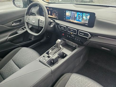 New 2026 Nissan Sentra SV w/ SV Convenience Package FWD image 29