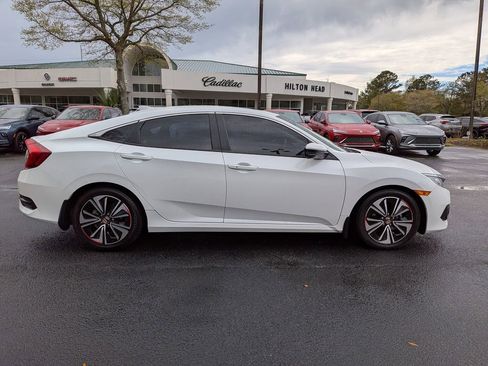 Used 2016 Honda Civic EX-L image 3
