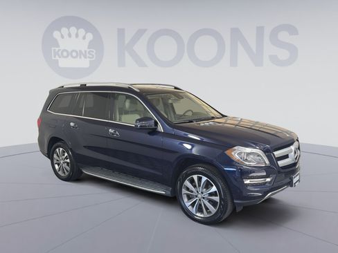Used 2015 Mercedes-Benz GL 450 4MATIC image 10