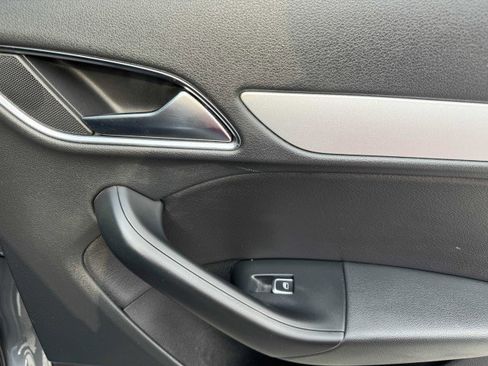 Used 2017 Audi Q3 2.0T Premium image 45