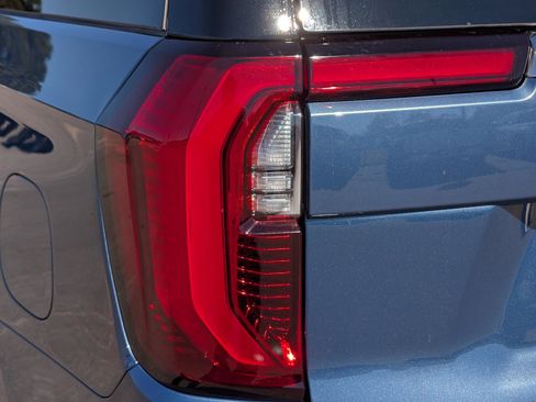 New 2026 GMC Yukon XL Denali w/ LPO, Floor Liner Package image 11