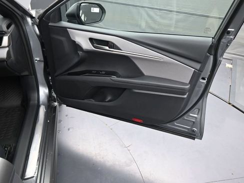 New 2026 Toyota Camry SE w/ Convenience Package FWD image 11