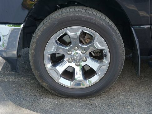 Used 2020 RAM 1500 Big Horn AWD/4WD image 6