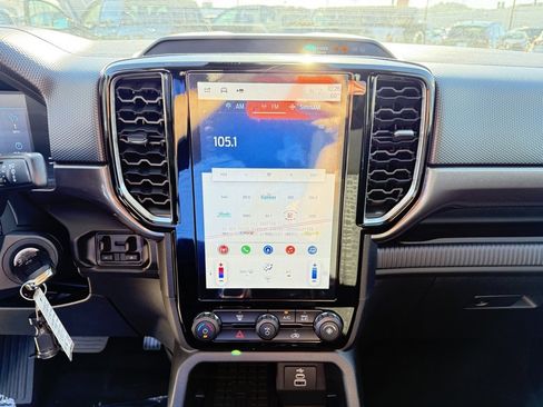 New 2025 Ford Ranger XLT w/ FX4 Off-Road Package image 19
