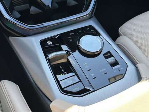 Certified 2025 BMW X3 xDrive30 AWD/4WD image 37