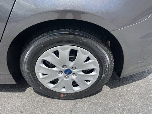 Used 2019 Ford Fusion S image 28