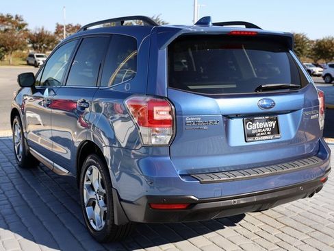 Used 2017 Subaru Forester 2.5i Touring image 3