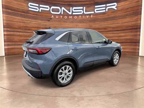 Used 2024 Ford Escape Active image 5