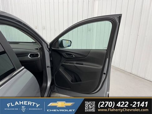 Used 2024 Chevrolet Equinox LT FWD image 14