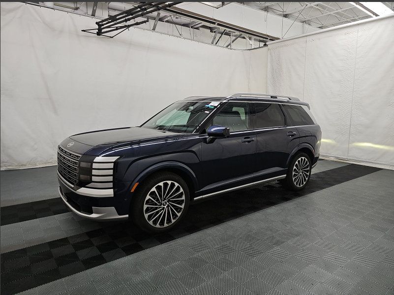 Certified 2026 Hyundai Palisade Calligraphy AWD/4WD image 3