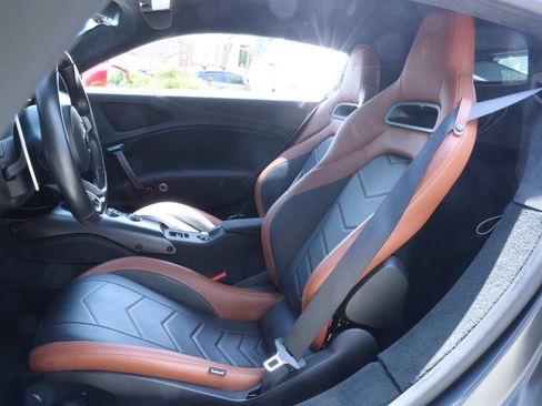 Used 2022 Maserati MC20 Coupe RWD image 9