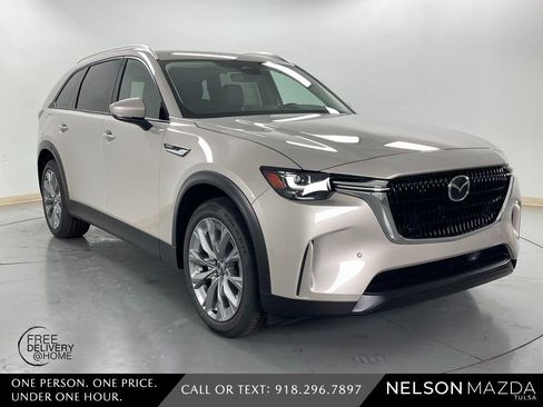 New 2026 MAZDA CX-90 Plug-In Hybrid w/ Preferred image 4