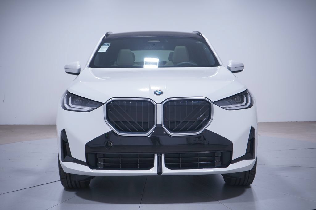 Used 2026 BMW X3 xDrive30i w/ M Sport Package AWD/4WD image 4