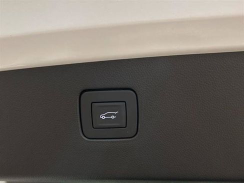 New 2025 Buick Envista Avenir image 14